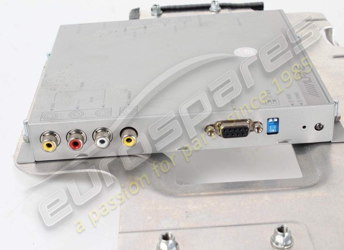 USED FERRARI TV NODE -VERSION WITH TV TUN. PART NUMBER 257907 (5) used ferrari tv node -version with tv tun. part number 257907 (5)