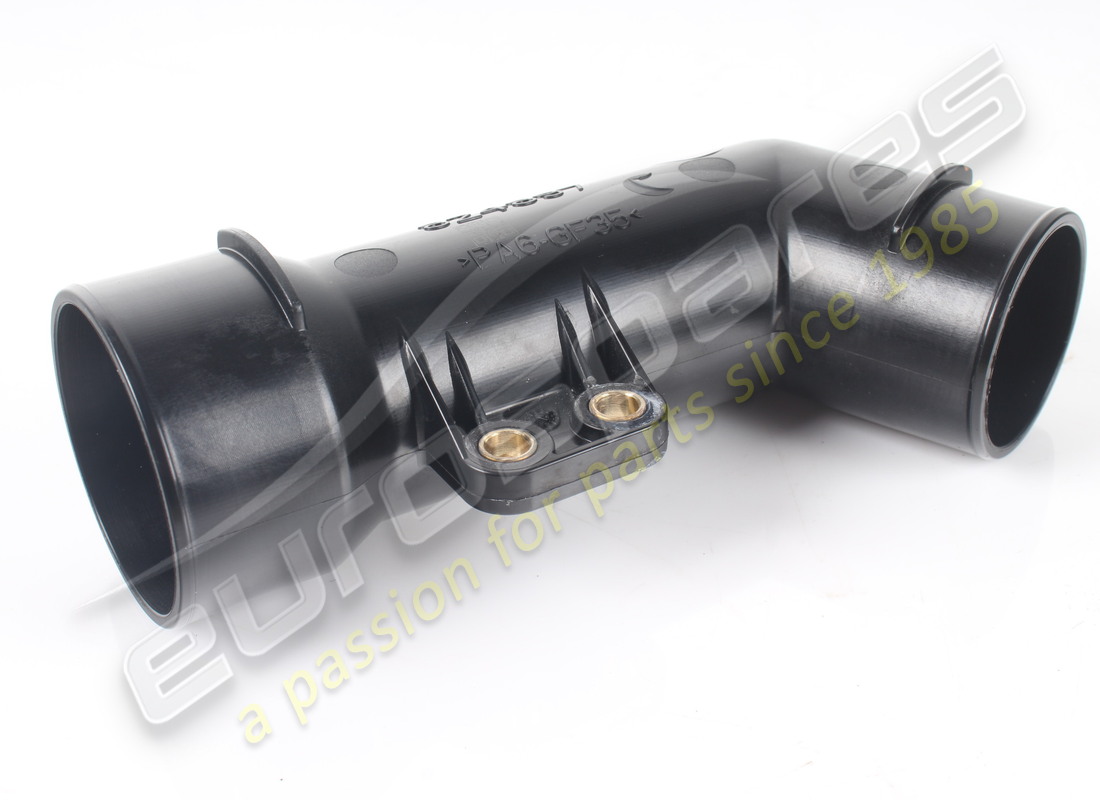 USED FERRARI RIGID HOT PIPE. PART NUMBER 824897 (1) used ferrari rigid hot pipe. part number 824897 (1)