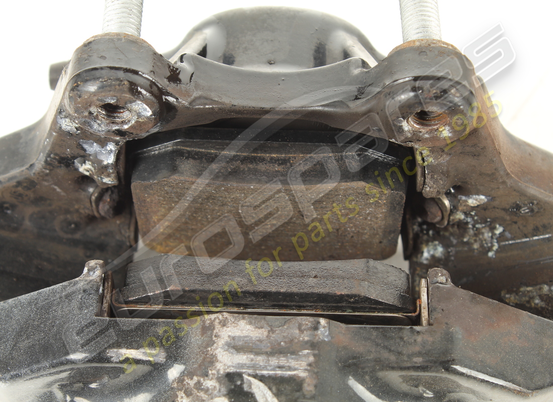 used maserati rear lh brake calipersblack. part number 228349 (5)