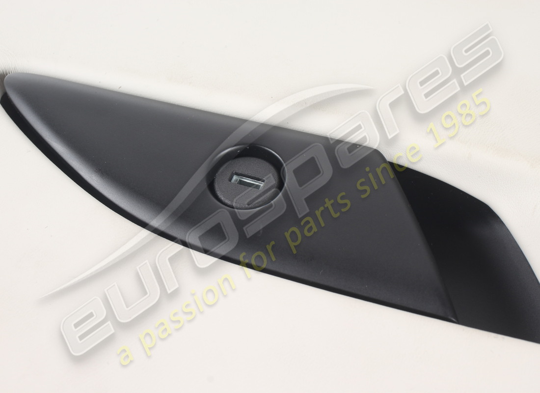 used eurospares lower dash panels in leather light grey 4301 part numbers 947673 and 947672 are in leather not alcantara. part number eap1723553 (6)