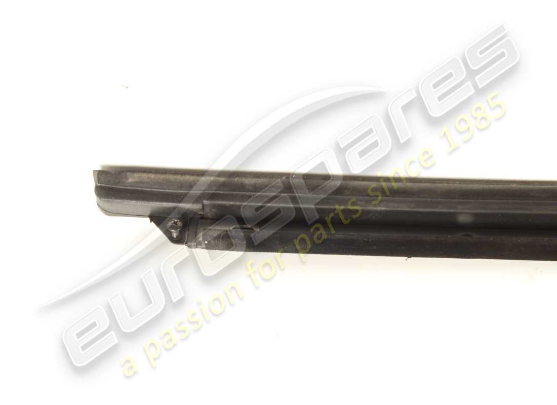 used ferrari external lh window scraper s. part number 88059500 (3)