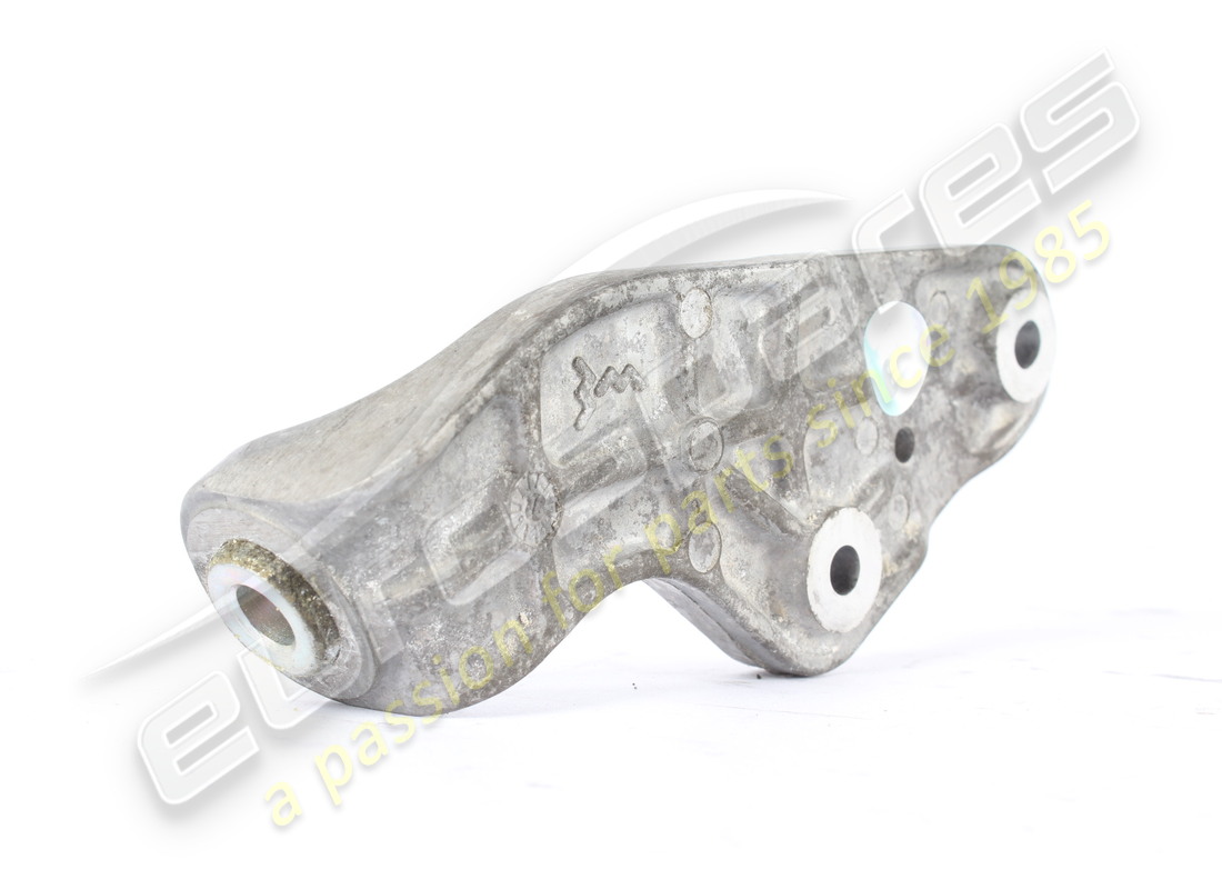 USED Ferrari REAR MOUNT . PART NUMBER 312300 (1)
