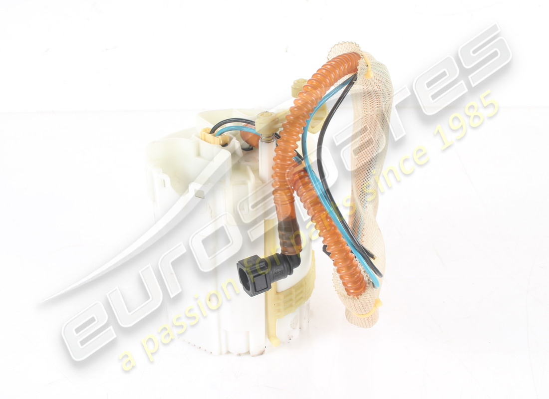 used ferrari fuel pump. part number 272086 (1)