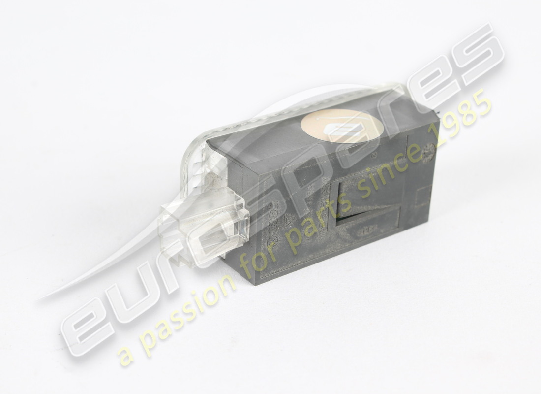 USED LAMBORGHINI ENTRANCE LIGHT FUSSRAUM. PART NUMBER 4E0947415A (2) used lamborghini entrance light fussraum. part number 4e0947415a (2)