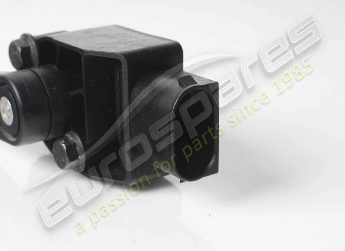 USED FERRARI SENSORE DI SPOSTAM. ANT COMPLETE. PART NUMBER 984050 (4) used ferrari sensore di spostam. ant complete. part number 984050 (4)