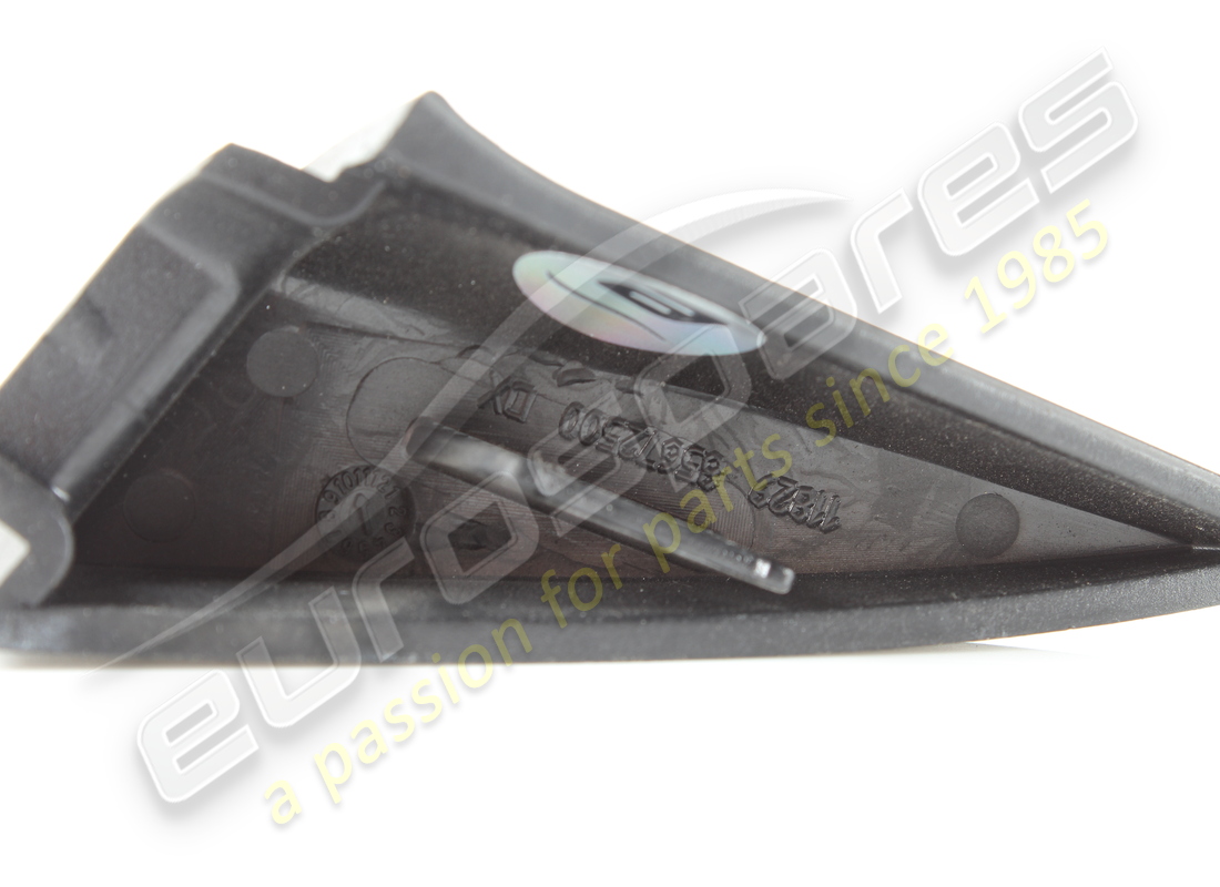 used ferrari rh door inner corner triangl. part number 85672500 (3)