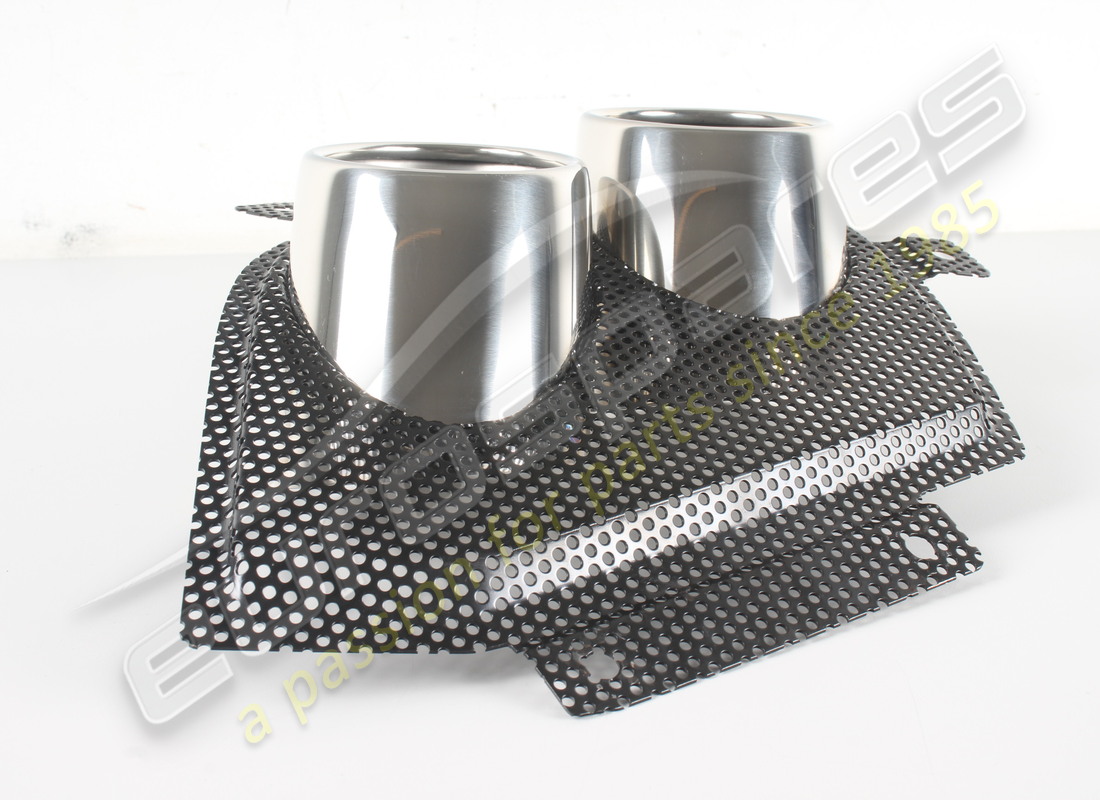 NEW (OTHER) FERRARI RH REAR EXHAUST TERMINAL GR. PART NUMBER 80666800 (3) new (other) ferrari rh rear exhaust terminal gr. part number 80666800 (3)