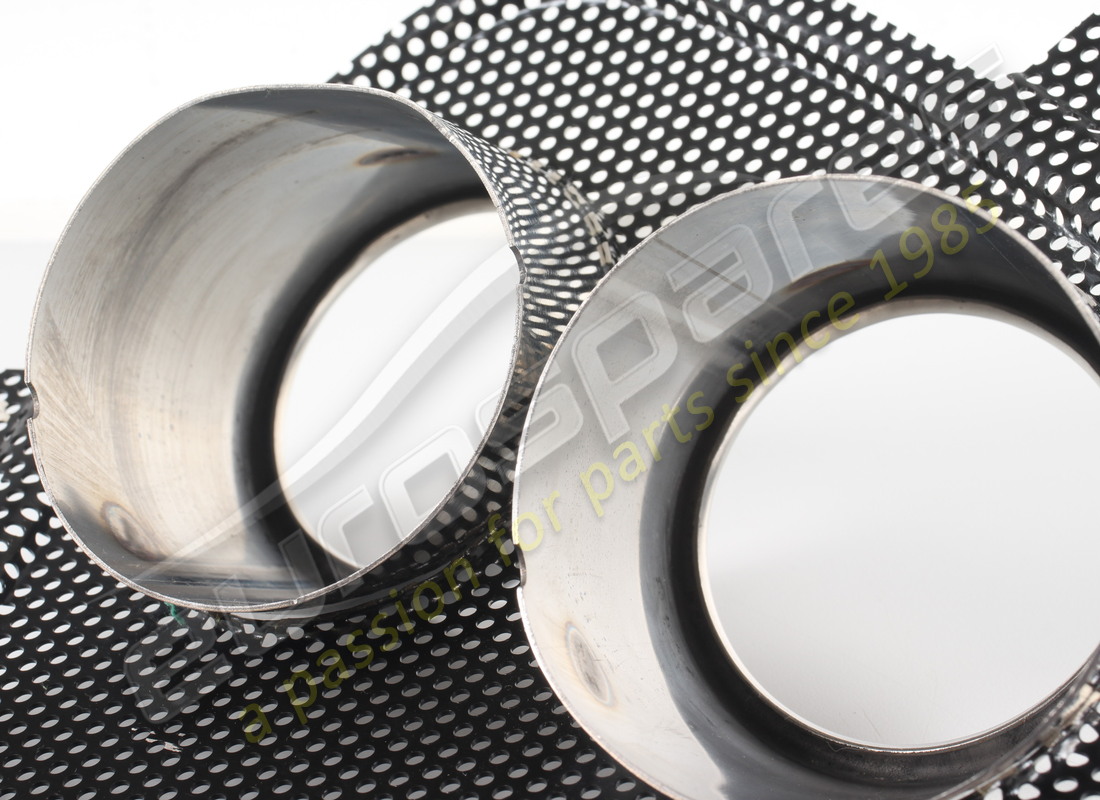 NEW (OTHER) FERRARI RH REAR EXHAUST TERMINAL GR. PART NUMBER 80666800 (7) new (other) ferrari rh rear exhaust terminal gr. part number 80666800 (7)