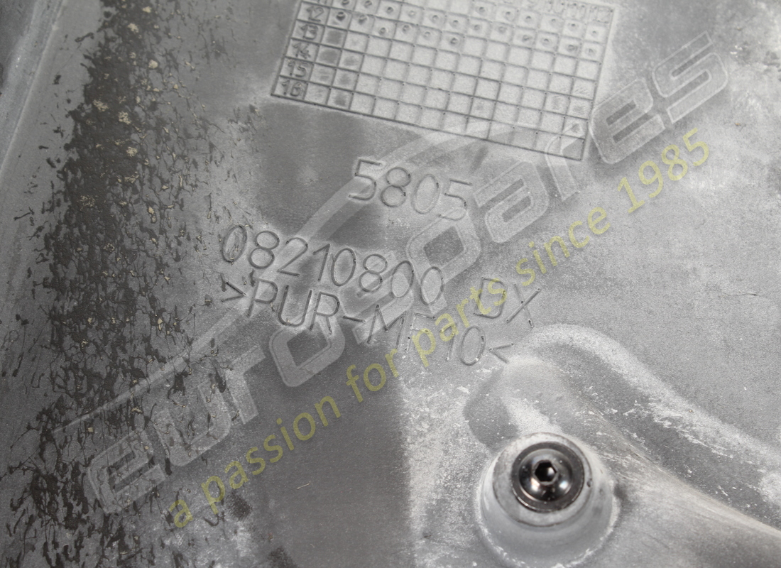 used ferrari rh tailgate trim. part number 844057.. (6)