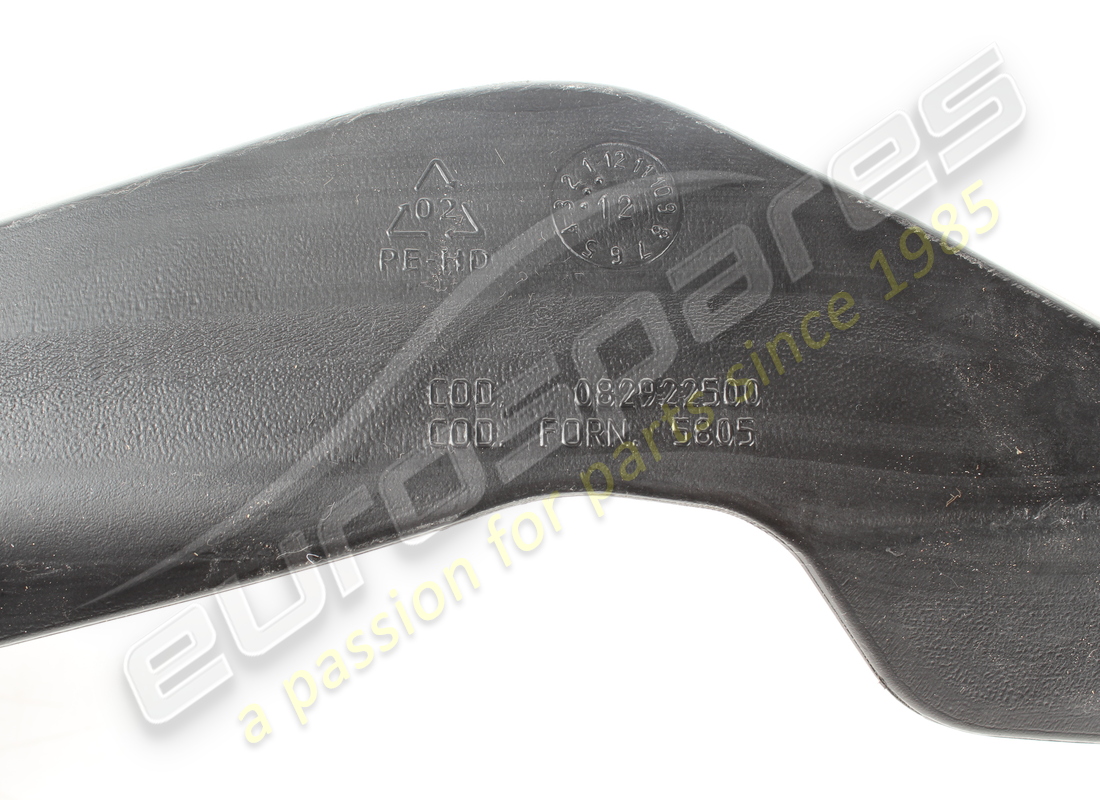 USED FERRARI LH REAR CABIN AIR FOOT DUCT. PART NUMBER 82922500 (4) used ferrari lh rear cabin air foot duct. part number 82922500 (4)