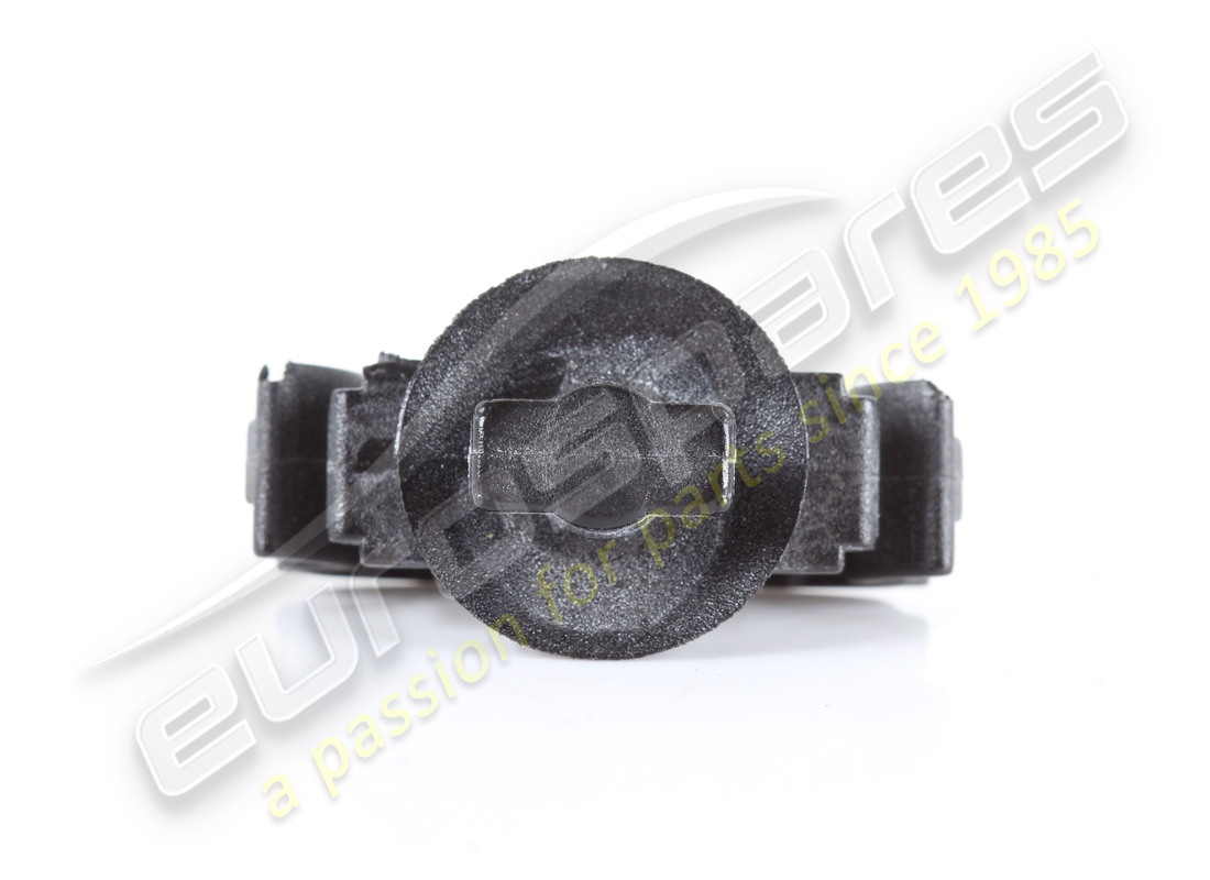 used ferrari clip. part number 81097300 (3)