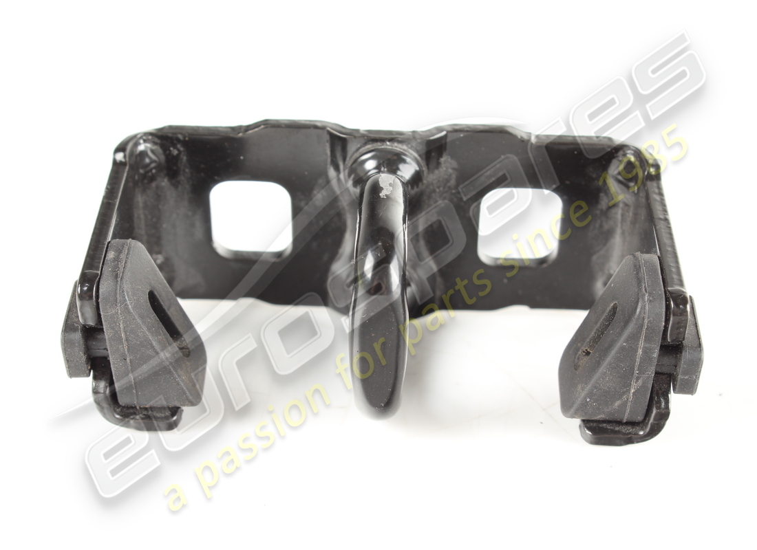 USED FERRARI LOCK STRIKER. PART NUMBER 82209700 (4) used ferrari lock striker. part number 82209700 (4)