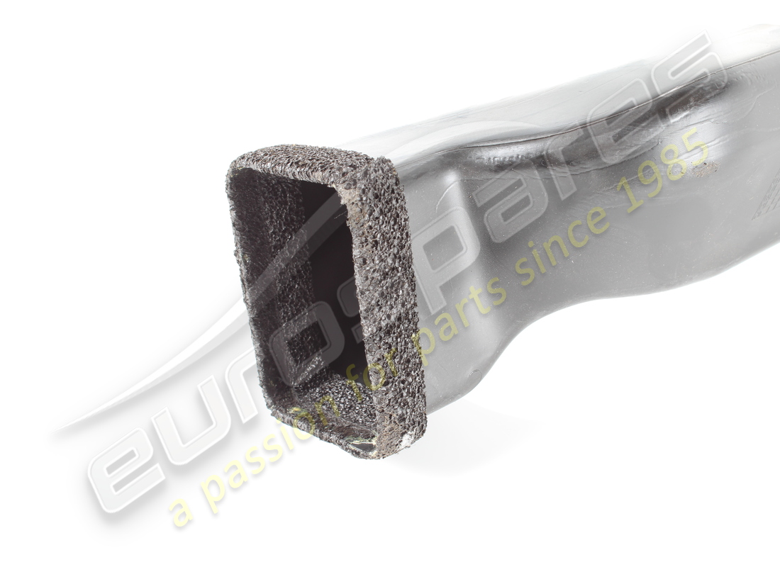 used ferrari passenger side air duct. part number 85906800 (2)