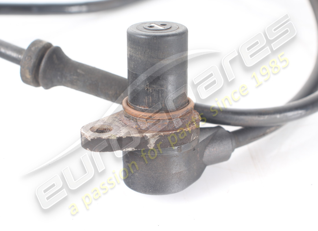 used maserati rear lh/rh revolution sensor. part number 363802105 (2)