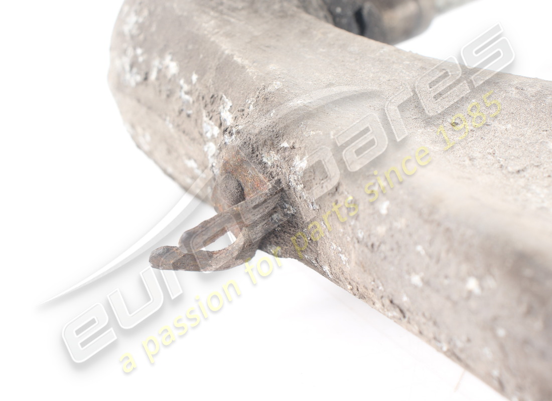 used maserati rear lh suspension lower lever. part number 387000013 (8)