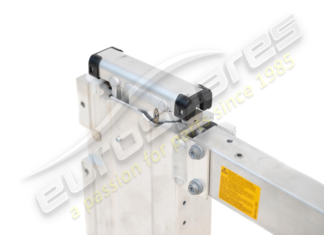 USED FERRARI ROLL BAR. PART NUMBER 69905000 (2) used ferrari roll bar. part number 69905000 (2)