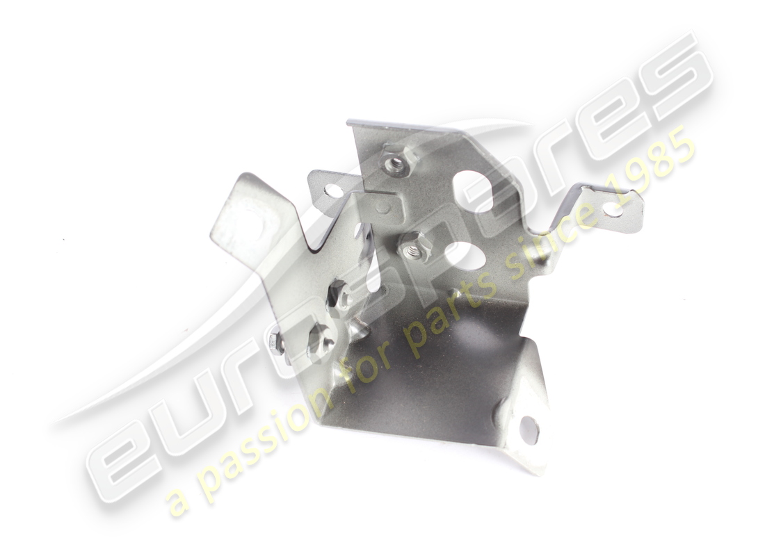 USED Maserati RH FRONT FENDER BRACKET . PART NUMBER 670217112 (1)