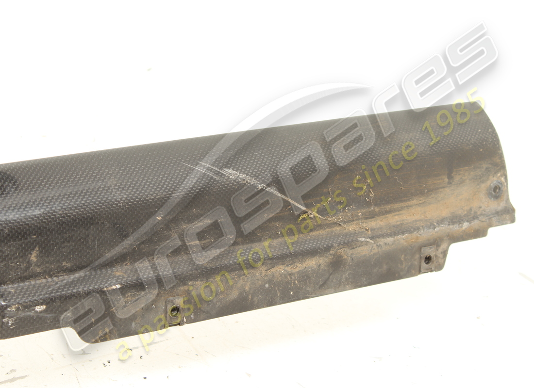 DAMAGED FERRARI COMPLETE RH OUTER SILL COVER. PART NUMBER 89130300 (3) damaged ferrari complete rh outer sill cover. part number 89130300 (3)