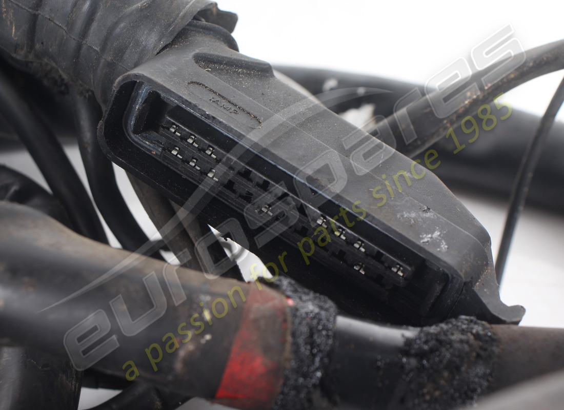 USED FERRARI REAR CABLE. PART NUMBER 62496500 (3) used ferrari rear cable. part number 62496500 (3)