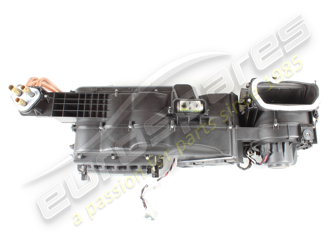 USED FERRARI COMPLETE AIR CONDITIONING UNIT. PART NUMBER 86962100 (4) used ferrari complete air conditioning unit. part number 86962100 (4)