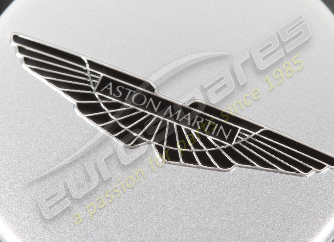 NEW ASTON MARTIN WHEEL BADGE-SILVER. PART NUMBER AY2Y1A096AA (4) new aston martin wheel badge-silver. part number ay2y1a096aa (4)