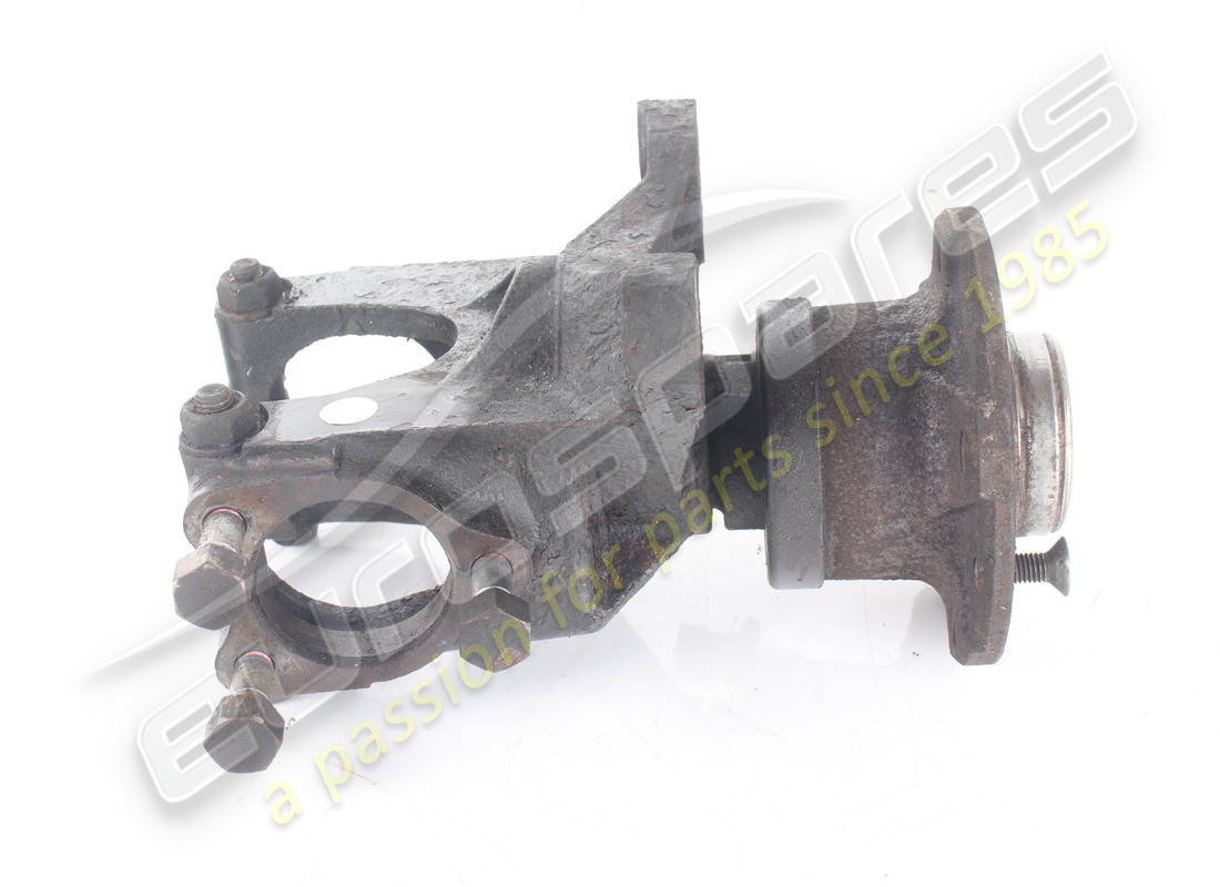 used eurospares front lh axle mount complete. part number eap1726400 (5)