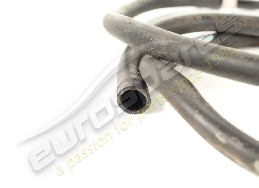 used maserati water draining hose. part number 388100450 (2)