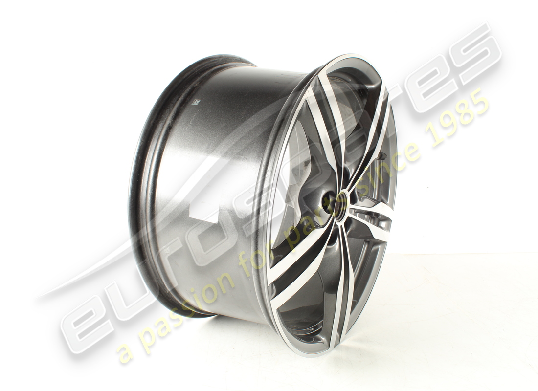 used ferrari rear wheel. part number 855341 (6)