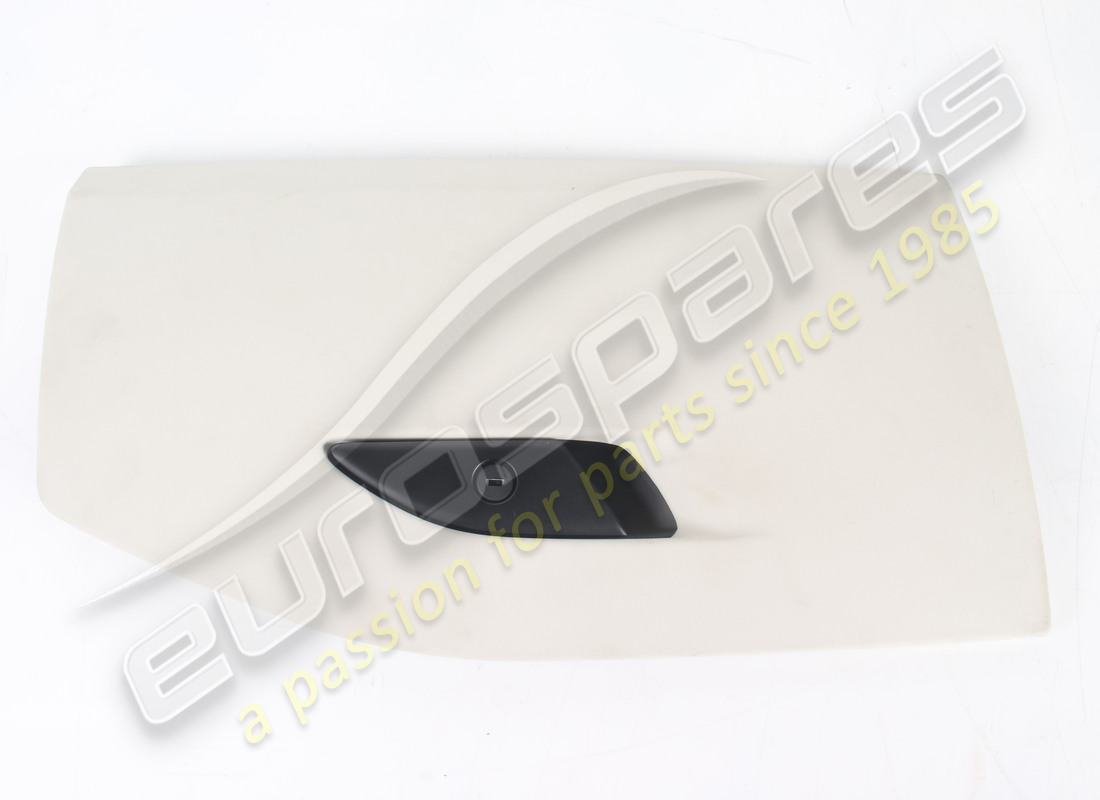 used eurospares lower dash panels in leather light grey 4301 part numbers 947673 and 947672 are in leather not alcantara. part number eap1723553 (5)