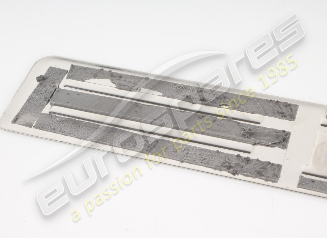 USED FERRARI BATTICALCAGNO SX. PART NUMBER 980853 (4) used ferrari batticalcagno sx. part number 980853 (4)