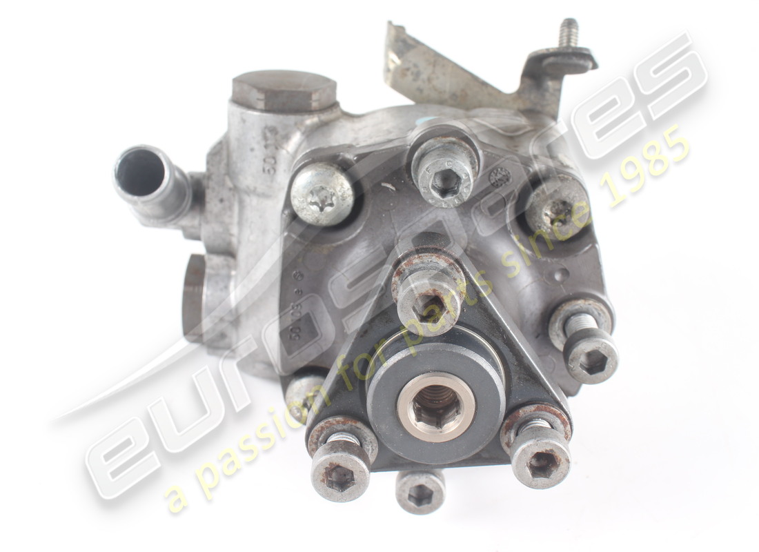 USED FERRARI POWER STEERING PUMP. PART NUMBER 277567 (5) used ferrari power steering pump. part number 277567 (5)