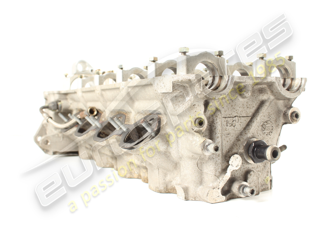 used maserati complete rh cylinder head. part number 189359 (2)