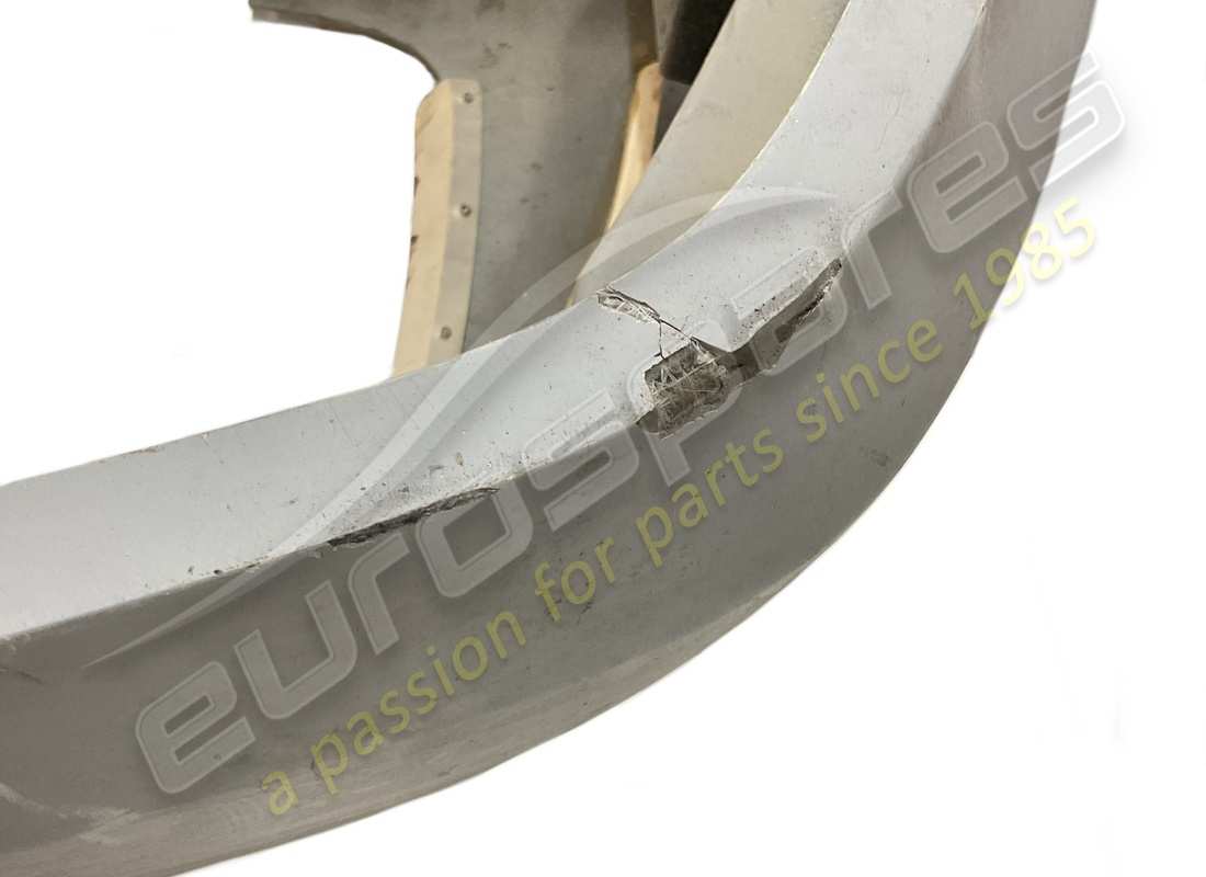 new (other) ferrari rear bumber. part number 67610710 (3)