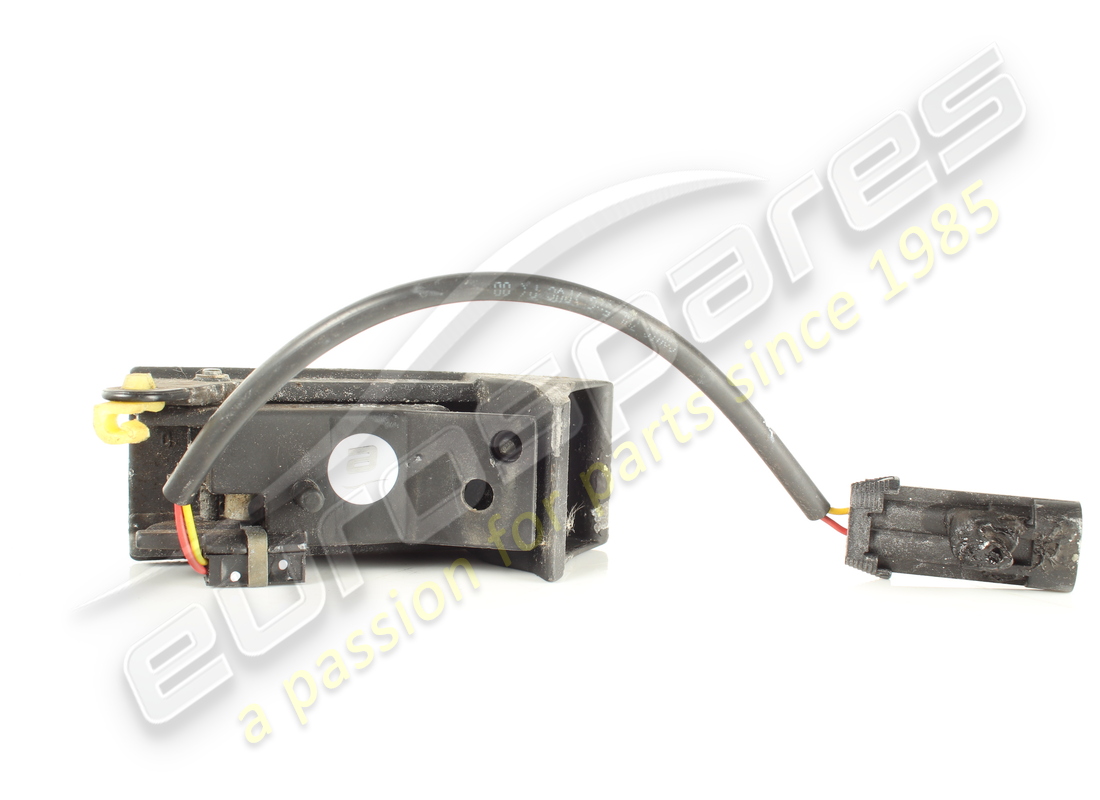 USED FERRARI RH INNER HANDLE FOR DOOR OP. PART NUMBER 66217600 (3) used ferrari rh inner handle for door op. part number 66217600 (3)