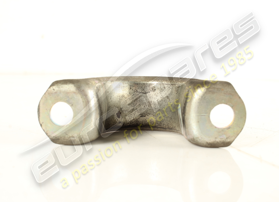 USED FERRARI PAD FASTENING PLATE. PART NUMBER 244778 (2) used ferrari pad fastening plate. part number 244778 (2)