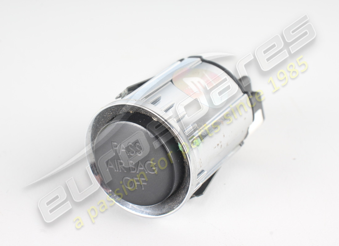 USED Aston Martin LAMP, PASSENGER AIRBAG DISABLE . PART NUMBER 6G3314B268BA (1)