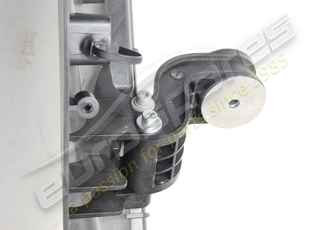 used ferrari complete duct. part number 762680 (3)