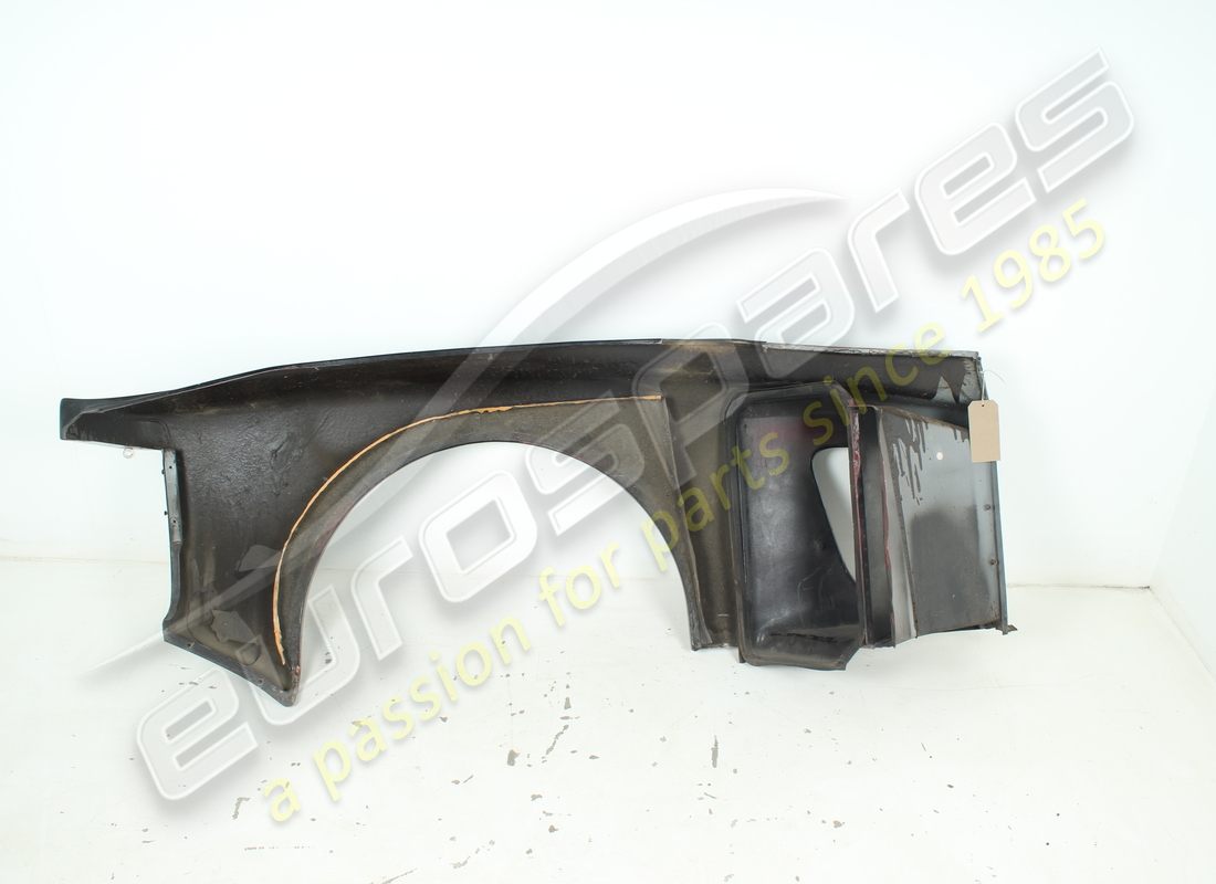 used ferrari lh rear wing panel. part number 61478000 (3)