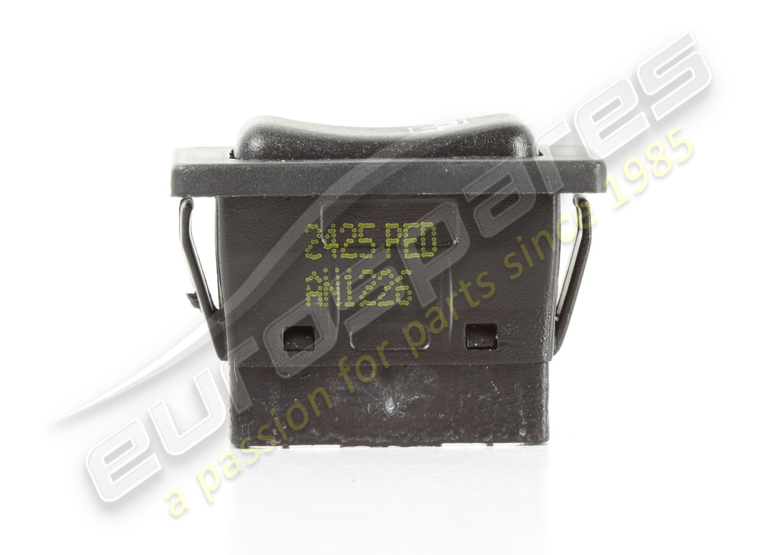 NEW OE LH REAR WINDOW SWITCH. PART NUMBER 131471 (4) new oe lh rear window switch. part number 131471 (4)