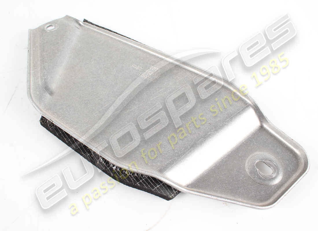 USED FERRARI FRONT LH BRACKET. PART NUMBER 332002 (2) used ferrari front lh bracket. part number 332002 (2)