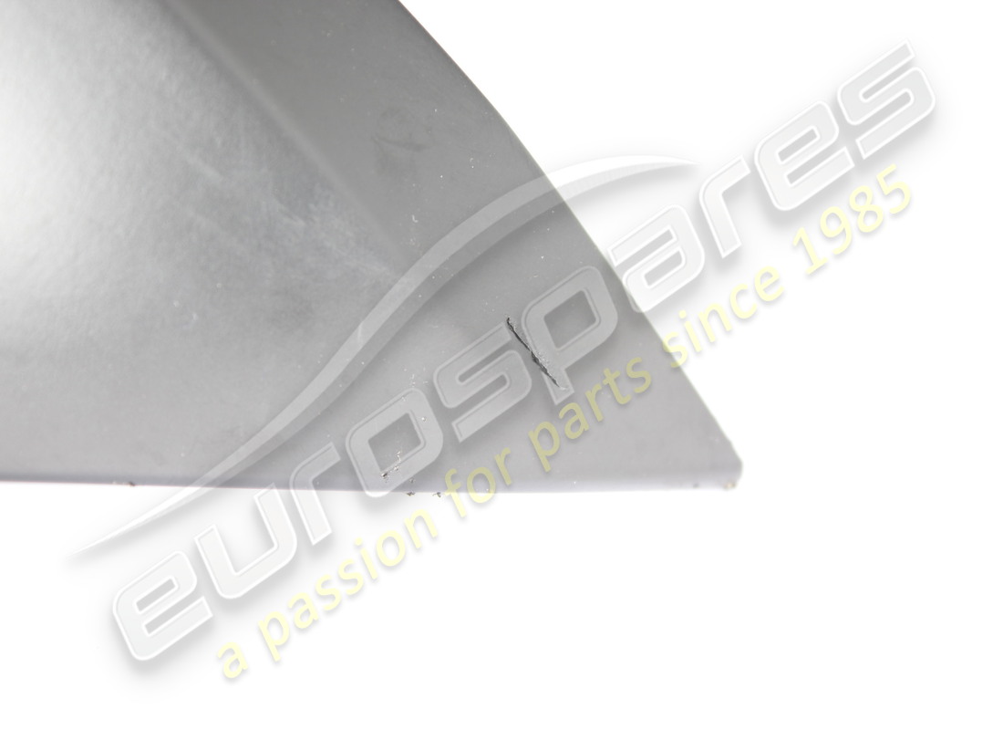 DAMAGED LAMBORGHINI RH FRONT FENDER. PART NUMBER 4ML821106A (4) damaged lamborghini rh front fender. part number 4ml821106a (4)