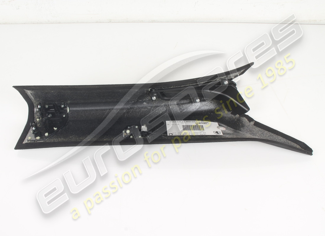 used ferrari complete lh windscreen pillar. part number 874461 (5)