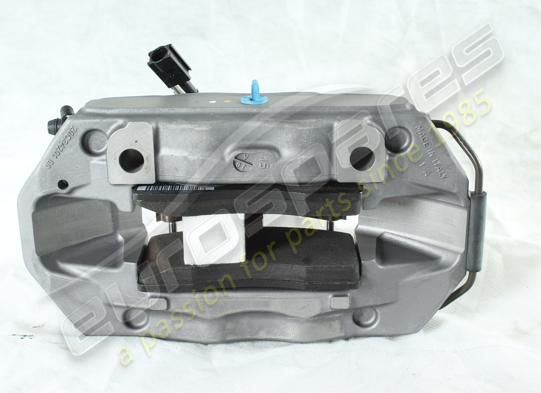 NEW MASERATI FRONT LH CALIPER (157 DS/330. PART NUMBER 670032713 (2) new maserati front lh caliper (157 ds/330. part number 670032713 (2)