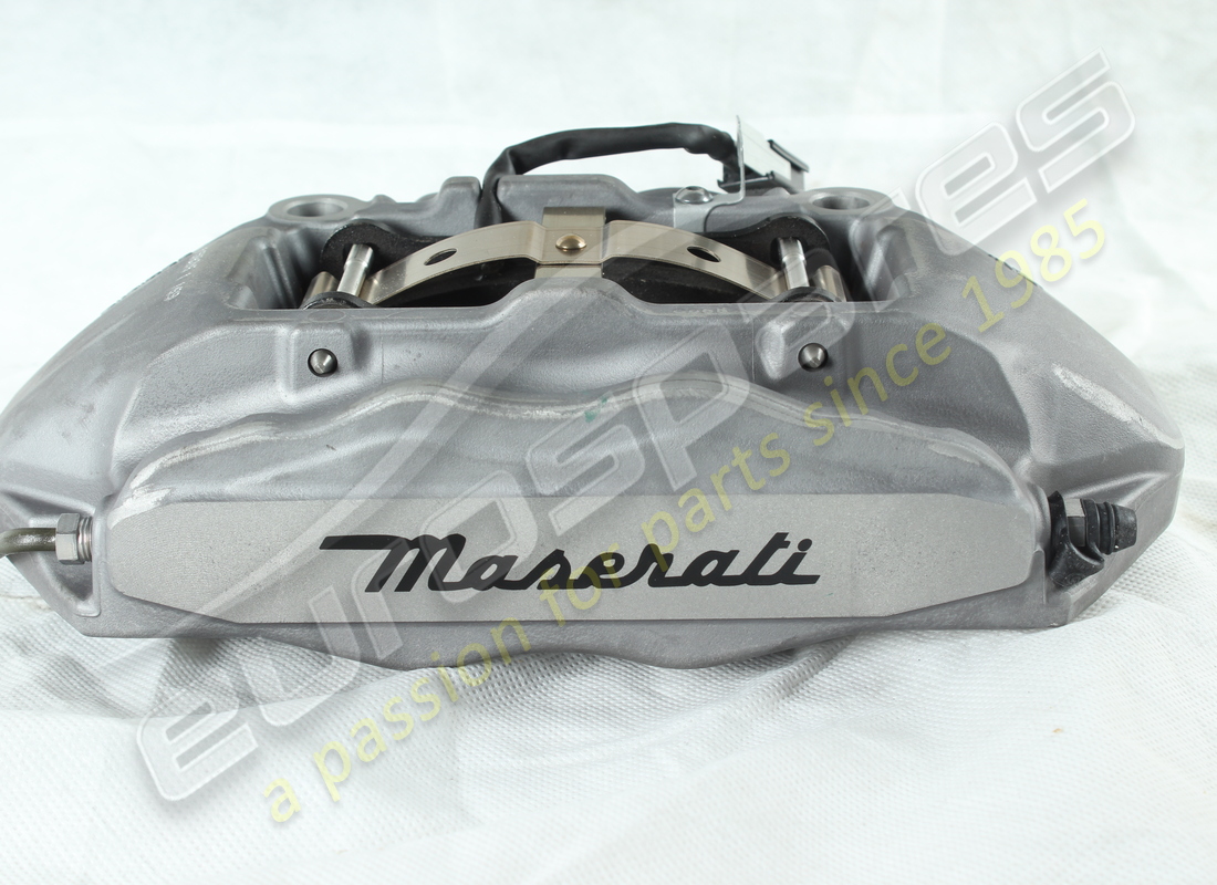NEW MASERATI FRONT LH CALIPER (157 DS/330. PART NUMBER 670032713 (1) new maserati front lh caliper (157 ds/330. part number 670032713 (1)