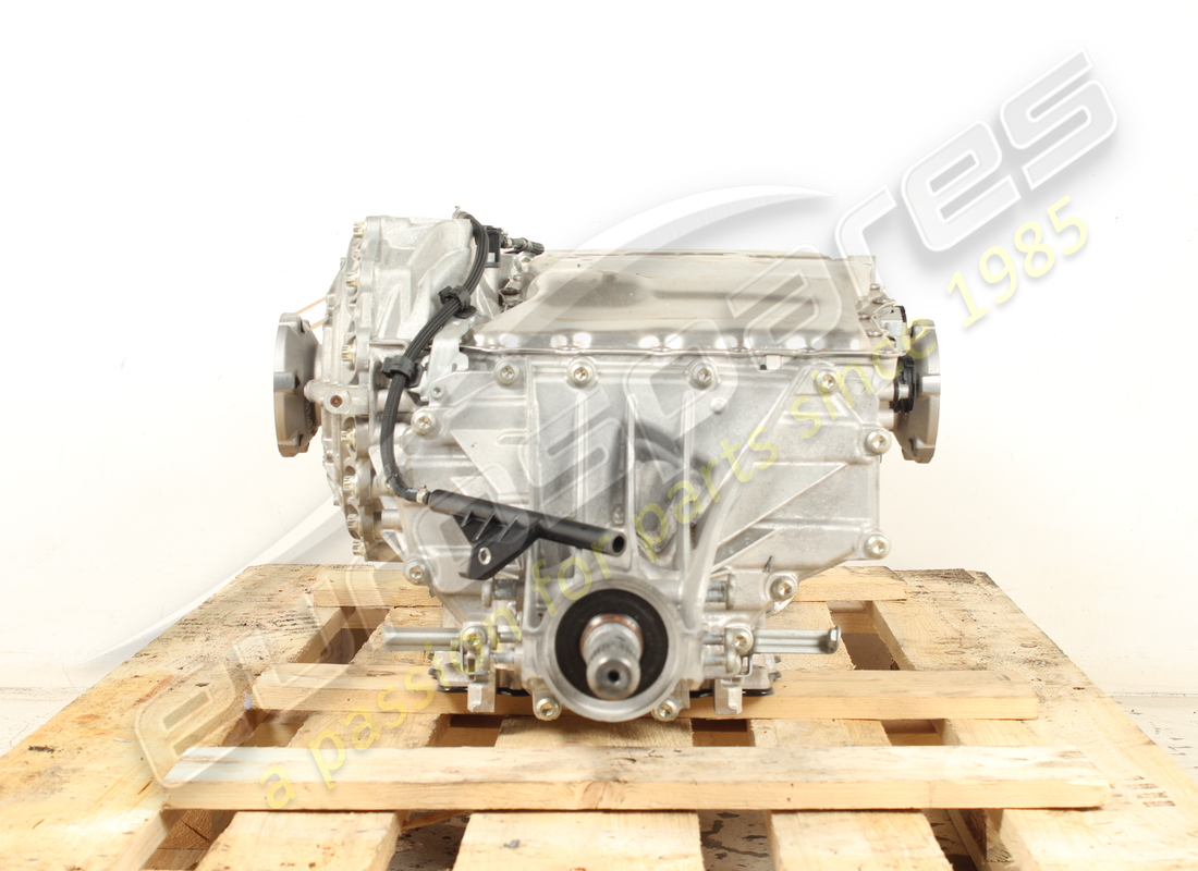 used ferrari complete dct gearbox. part number 954089 (4)