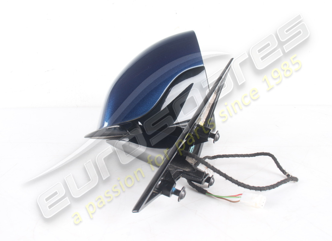 used ferrari rh external rear view mirror. part number 87217910 (2)