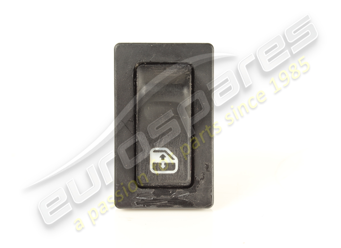 USED FERRARI LH SWITCH FOR GLASS LIFTER. PART NUMBER 164642 (1) used ferrari lh switch for glass lifter. part number 164642 (1)