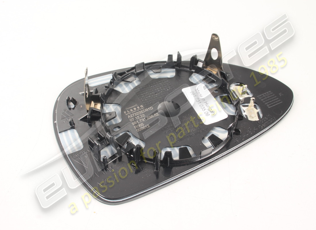 NEW PORSCHE MIRROR GLASS (FLAT). PART NUMBER 99173103506 (2) new porsche mirror glass (flat). part number 99173103506 (2)
