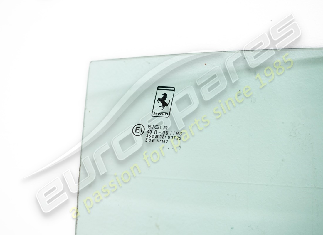 USED FERRARI RH SIDE GLASS. PART NUMBER 64573500 (2) used ferrari rh side glass. part number 64573500 (2)