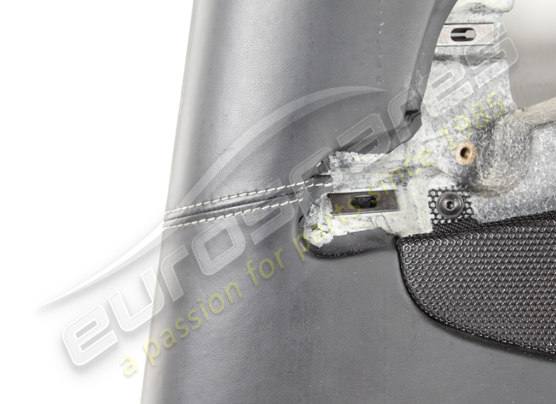 DAMAGED FERRARI PANNELLO FIANCO POST.DX COMPLETE. PART NUMBER 83645900 (2) damaged ferrari pannello fianco post.dx complete. part number 83645900 (2)